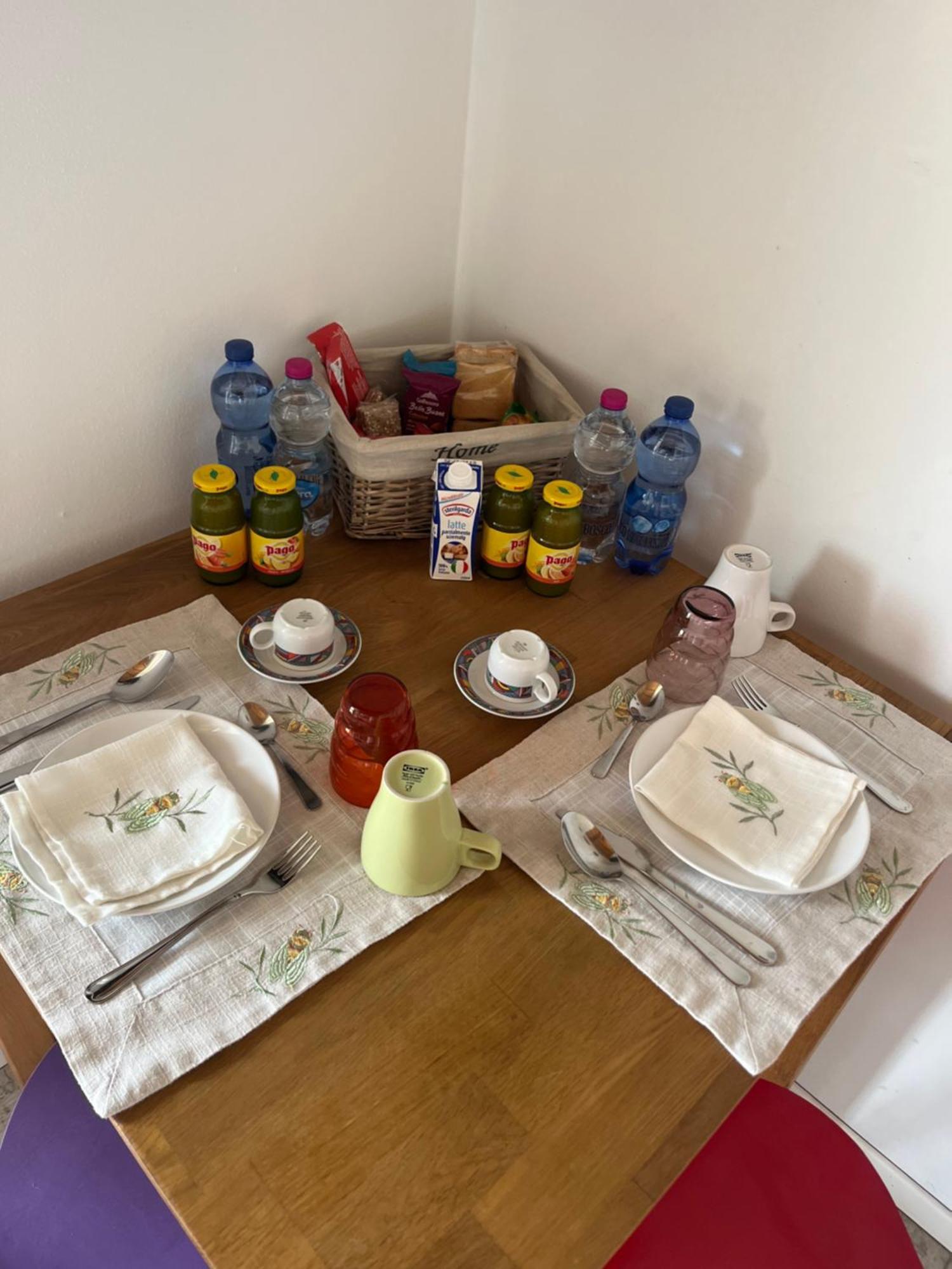 B&B Rooms Монкалво Екстериор снимка