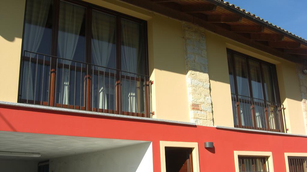 B&B Rooms Монкалво Екстериор снимка